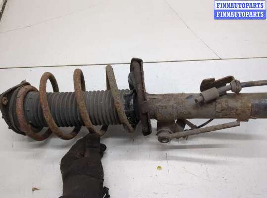 Стойка подвески амортизационная на Ford Focus II