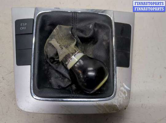 купить Рамка под кулису на Volkswagen Passat 6 2005-2010