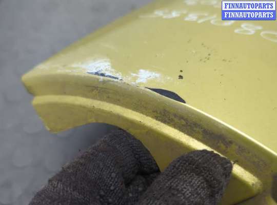 купить Накладка под фонарь на Nissan Note E11 2005-2013