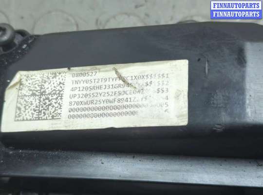 купить Крышка клапанная ДВС на Mercedes C W204 2006-2015