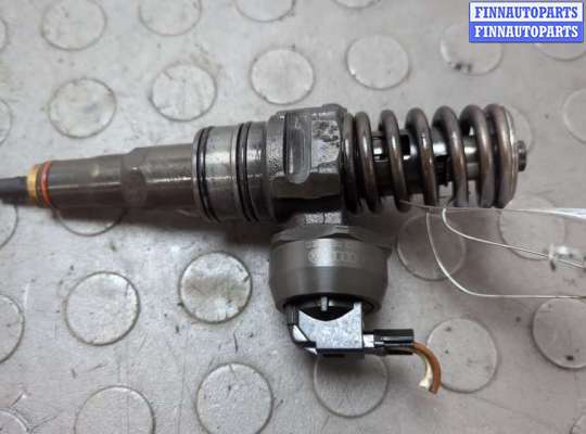 Купить Форсунка топливная на Volkswagen Passat 6 2005-2010 Форсунка топливная VG2545887 на Volkswagen Passat 6 2005-2010