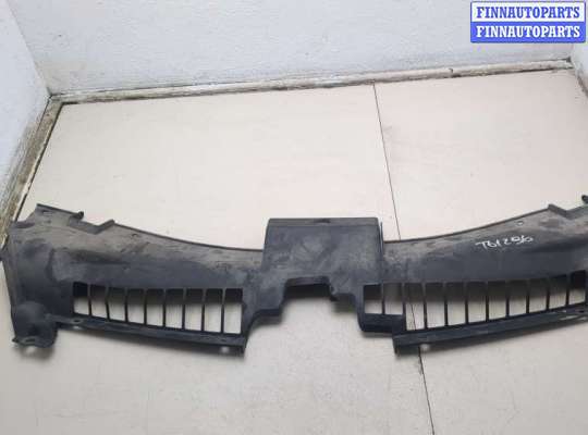 Накладка замка капота OP2392466 на Opel Antara 2006-2015
