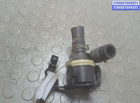 купить Насос водяной (помпа) на Volkswagen Touareg 2010-2014