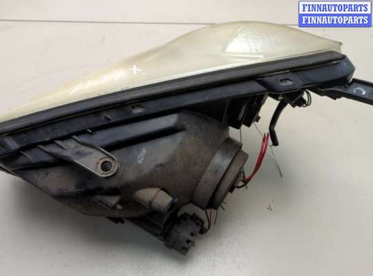 купить Фара (передняя) на Toyota RAV 4 2000-2005