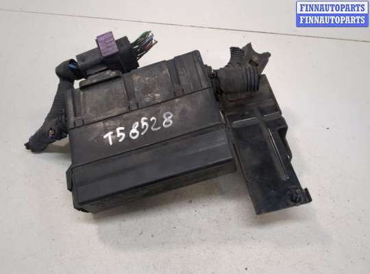 Купить Блок предохранителей на Nissan Note E11 2005-2013 Блок предохранителей NS954567 на Nissan Note E11 2005-2013