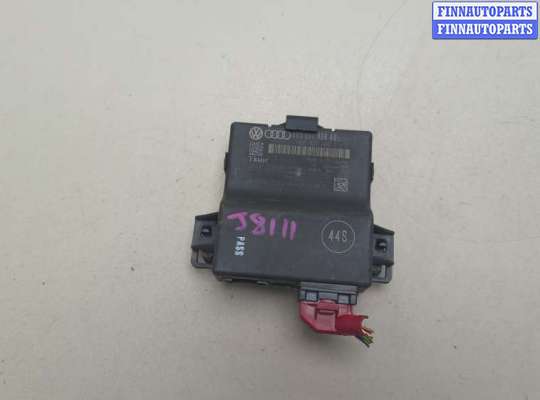 купить Блок управления интерфейсом на Audi Q3 2011-2018