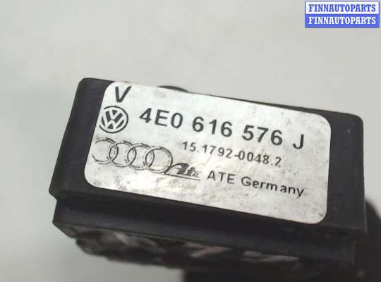 купить Датчик ускорения на Audi A8 (D3) 2002-2005