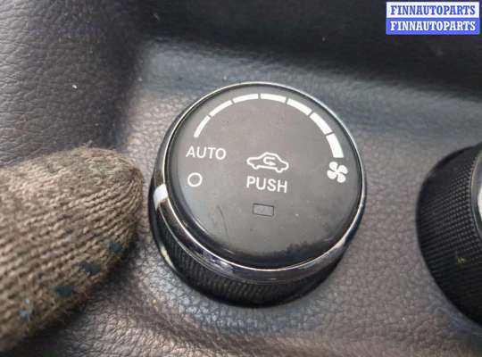 купить Переключатель отопителя (печки) на Jeep Wrangler 2007-2018