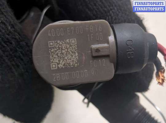 Форсунка топливная на Toyota Auris I (E150)