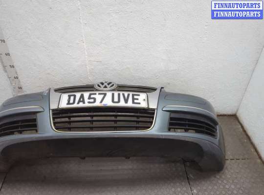 Решетка радиатора VG2673476 на Volkswagen Jetta 5 2005-2011