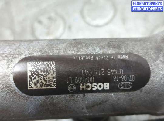 купить Рампа (рейка) топливная на Chrysler Voyager 2000-2007