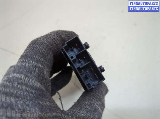 купить Блок управления обогревом сидений на BMW 6 F12, F13, F06 2011-2018