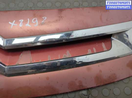 купить Решетка радиатора на Citroen Berlingo 2008-2012