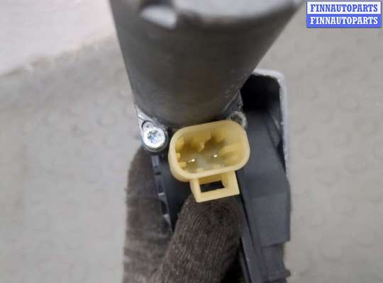 купить Стеклоподъемник электрический на Cadillac Escalade 2 2001-2006