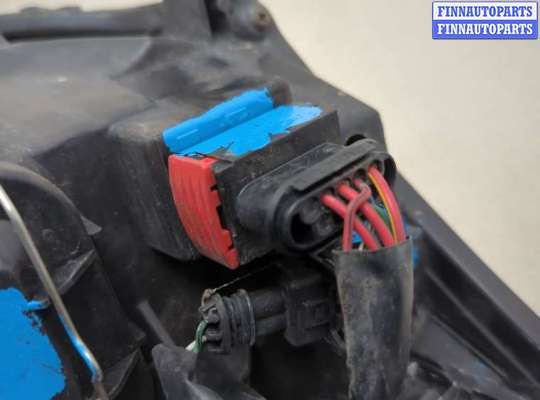 Фара передняя на Toyota Allex | Corolla Runx (NZE12)