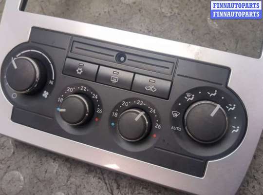 купить Рамка под магнитолу на Chrysler 300C 2004-2011