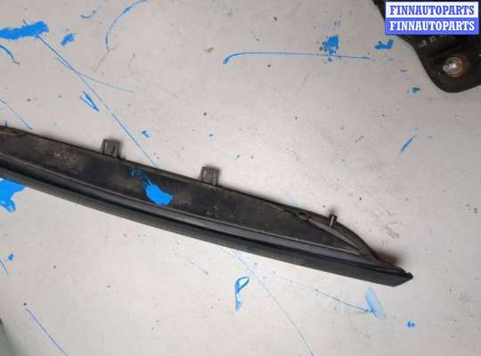 купить Фонарь дополнительный (стоп-сигнал) на Renault Clio 1998-2008