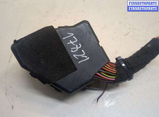 купить Блок предохранителей на Audi A8 (D3) 2002-2010