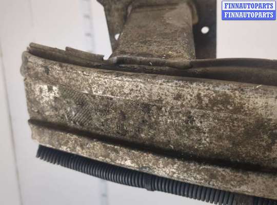 купить Усилитель бампера на Renault Megane 3 2009-2016