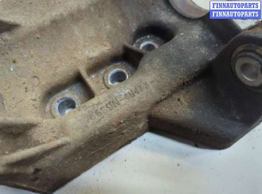 купить Кронштейн полуоси на Land Rover Freelander 2 2006-2014