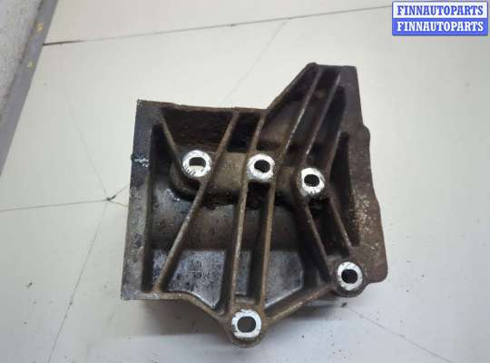 купить Кронштейн полуоси на Land Rover Freelander 2 2006-2014