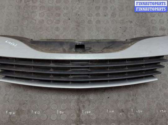 купить Решетка радиатора на Renault Laguna 2 2001-2007