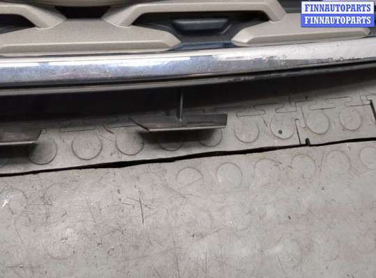 купить Решетка радиатора на Ford Explorer 2015-2019