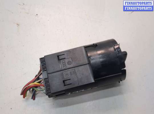 Купить Переключатель света на Skoda Fabia 2007-2014 Переключатель света SK506573 на Skoda Fabia 2007-2014