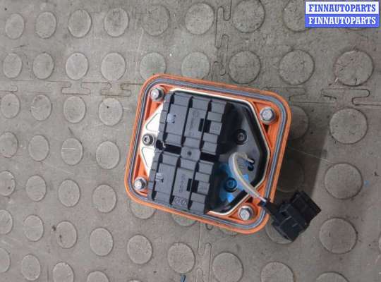 купить Розетка зарядки автомобиля на BMW 5 G30, G31 2017-2023