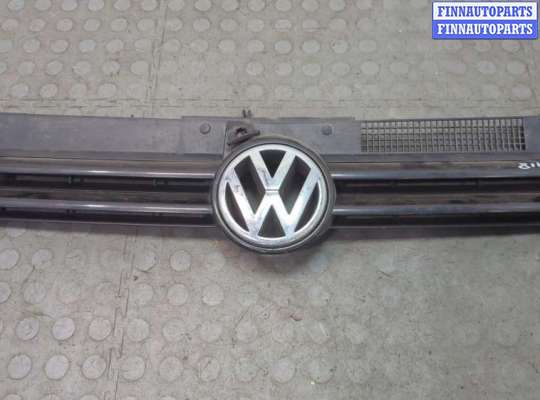 купить Решетка радиатора на Volkswagen Golf 4 1997-2005