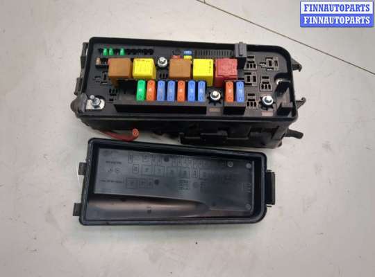 купить Блок предохранителей на Opel Vectra C 2002-2008