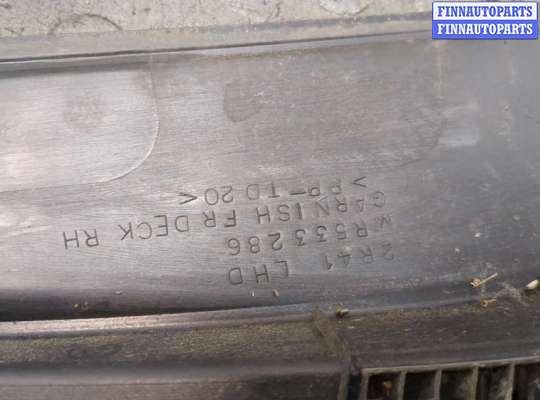 купить Жабо под дворники (дождевик) на Mitsubishi Lancer 9 2003-2006