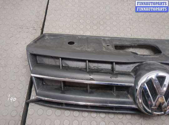 купить Решетка радиатора на Volkswagen Amarok 2010-2025