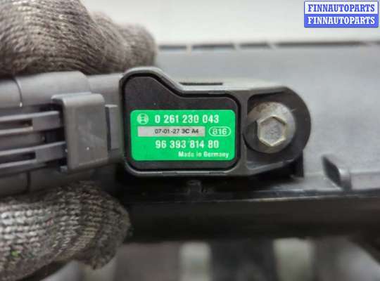 купить Коллектор впускной на Peugeot 307 2001-2008