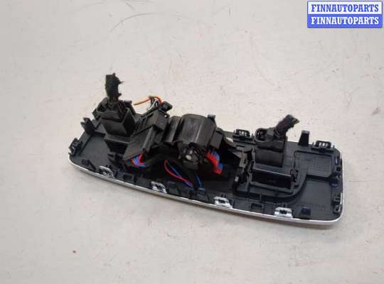 купить Кнопка обогрева сидений на Audi A6 (C7) 2011-2018