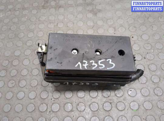 купить Блок предохранителей на Saturn VUE 2001-2007