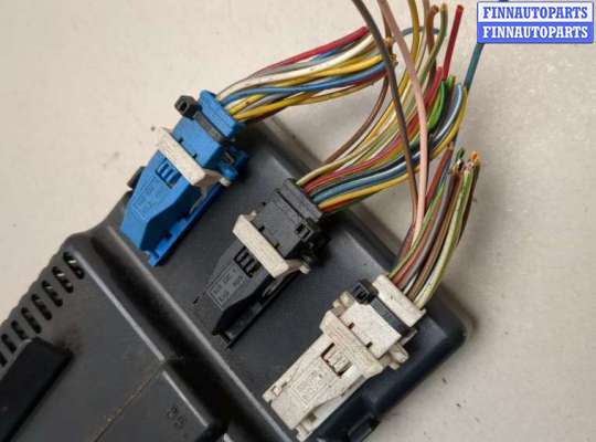 купить Блок управления климат-контролем на BMW 5 E34 1988-1995