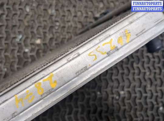 купить Радиатор охлаждения двигателя на Audi Q7 2005-2015