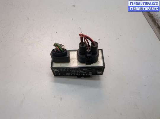 купить Блок управления вентиляторами на Volkswagen Golf 4 1997-2006