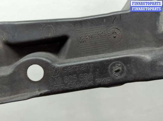 купить Рамка передняя (телевизор) на Volkswagen Golf 4 1997-2005