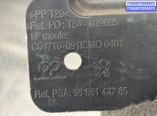 купить Рамка передняя (телевизор) на Peugeot 3008 2009-2016