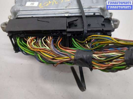 купить Блок управления двигателем на Volvo C30 2006-2013