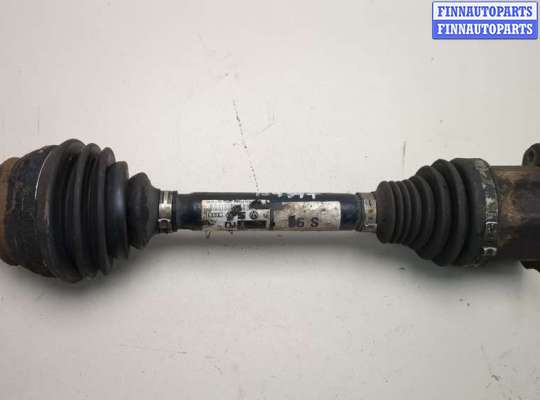 Полуось (приводной вал, шрус) AU1697043 на Audi A4 (B8) 2007-2015