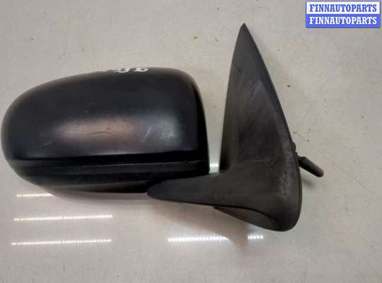Зеркало боковое на Nissan Almera II N16