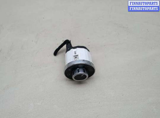 купить Кнопка регулировки подвески на Volkswagen Touareg 2002-2007