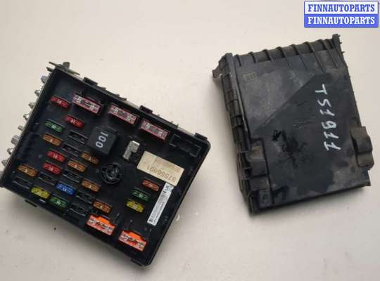 Купить Блок предохранителей на Volkswagen Passat 6 2005-2010 Блок предохранителей VG2704079 на Volkswagen Passat 6 2005-2010