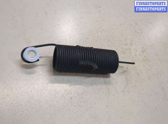 Пружина крышки багажника AU1600990 на Audi A3 (8V) 2012-2020