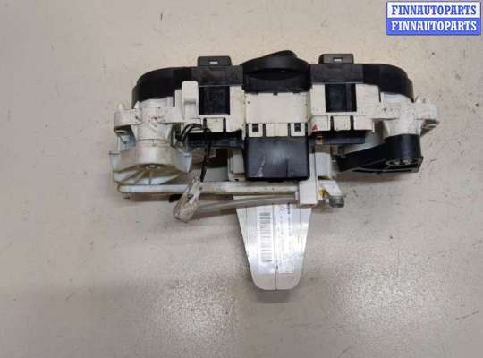 купить Переключатель отопителя (печки) на Nissan Note E11 2005-2013