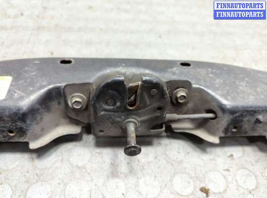 купить Замок капота на Chrysler Voyager 2007-2010