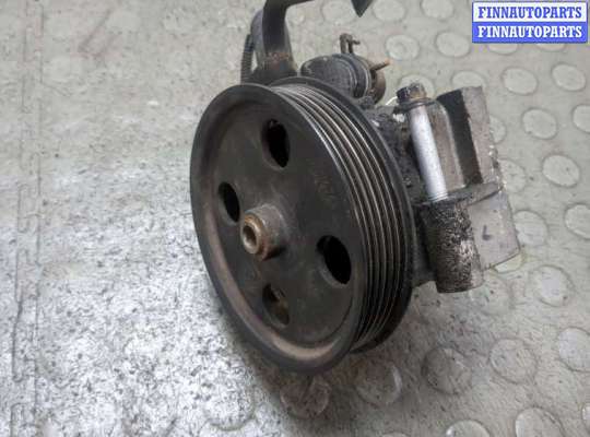 Насос гидроусилителя руля (ГУР) FO2205738 на Ford Focus 2 2008-2011